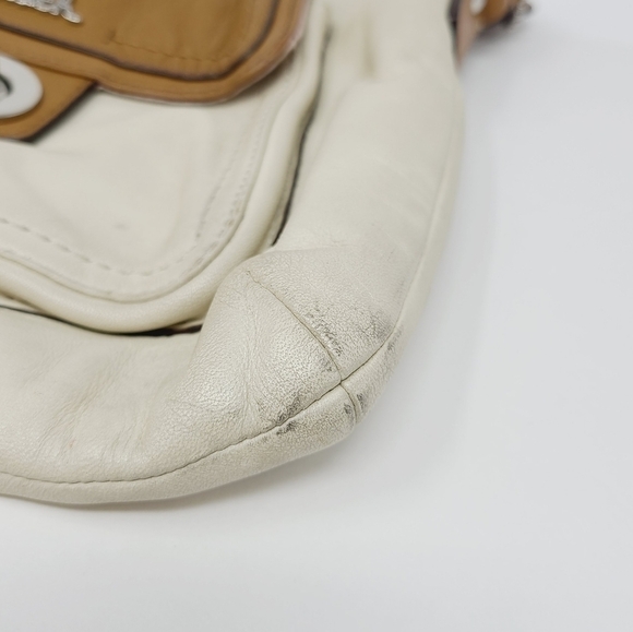 Coach | Classic Retro Cream & Brown Crossbody Bag - Picture 6 of 16